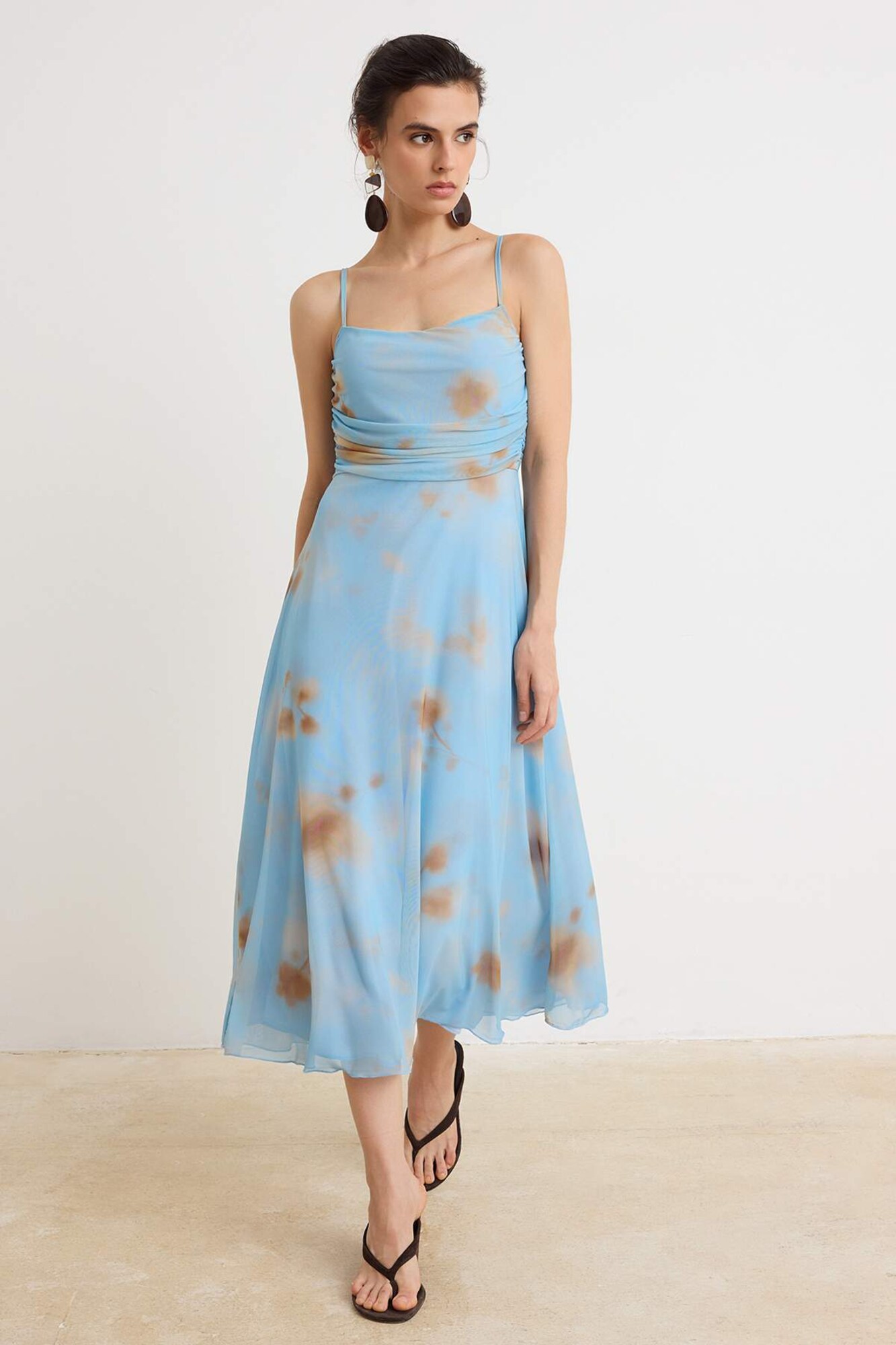 Trendyol Rochie de cocktail albastru deschis / maro / maro deschis