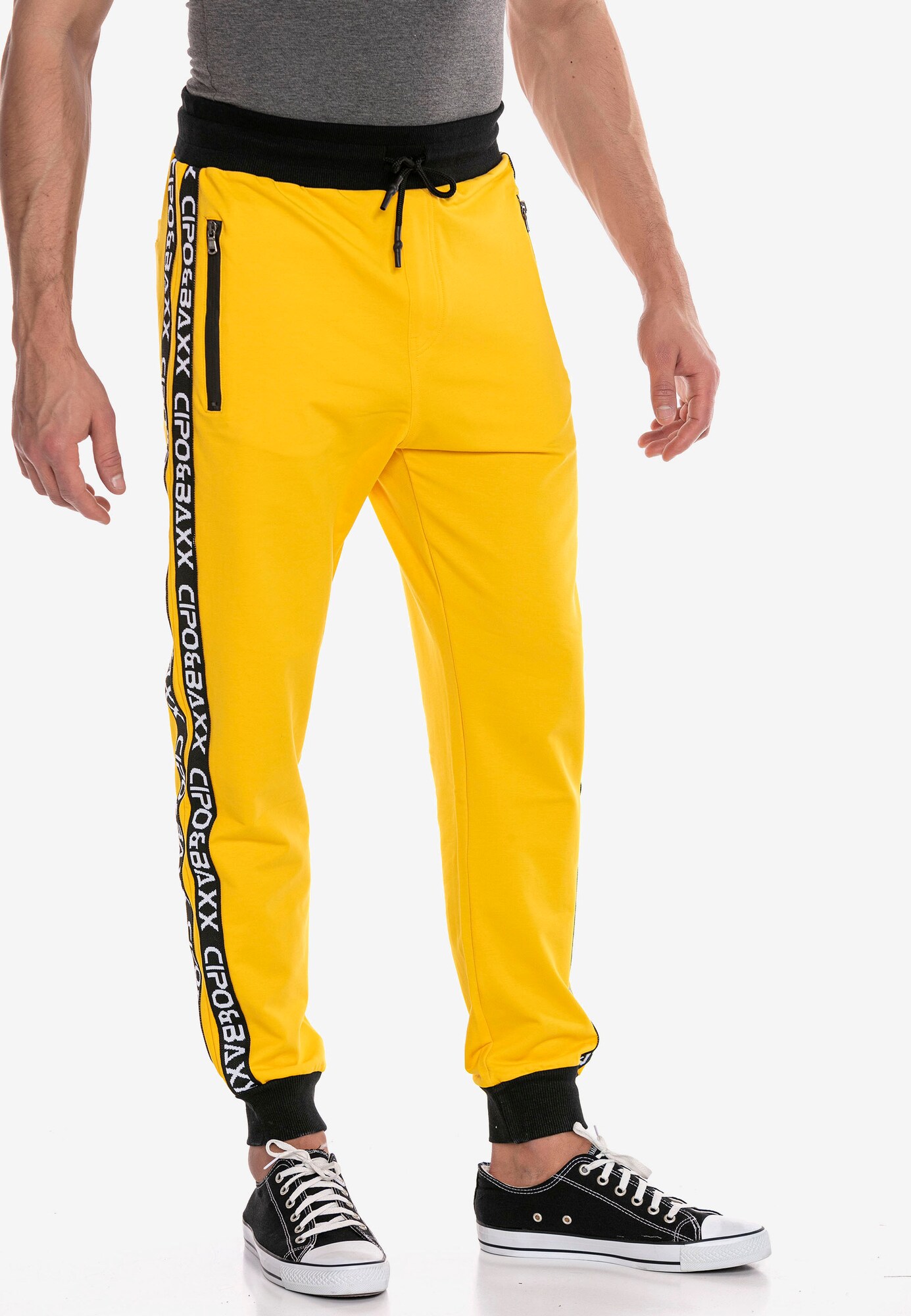 Thumbnail - Jogginganzug