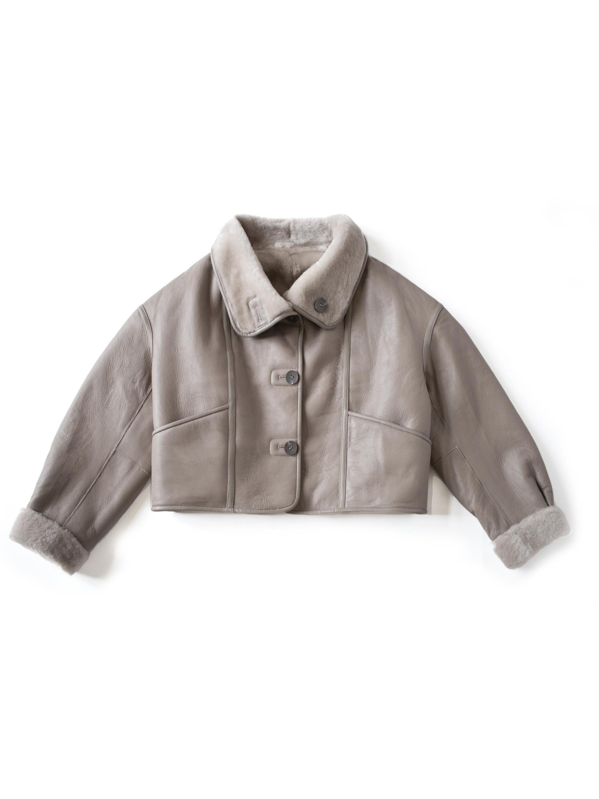 Just things we like Vinterjacka 'CHO Reversible Shearling Jacket' dam