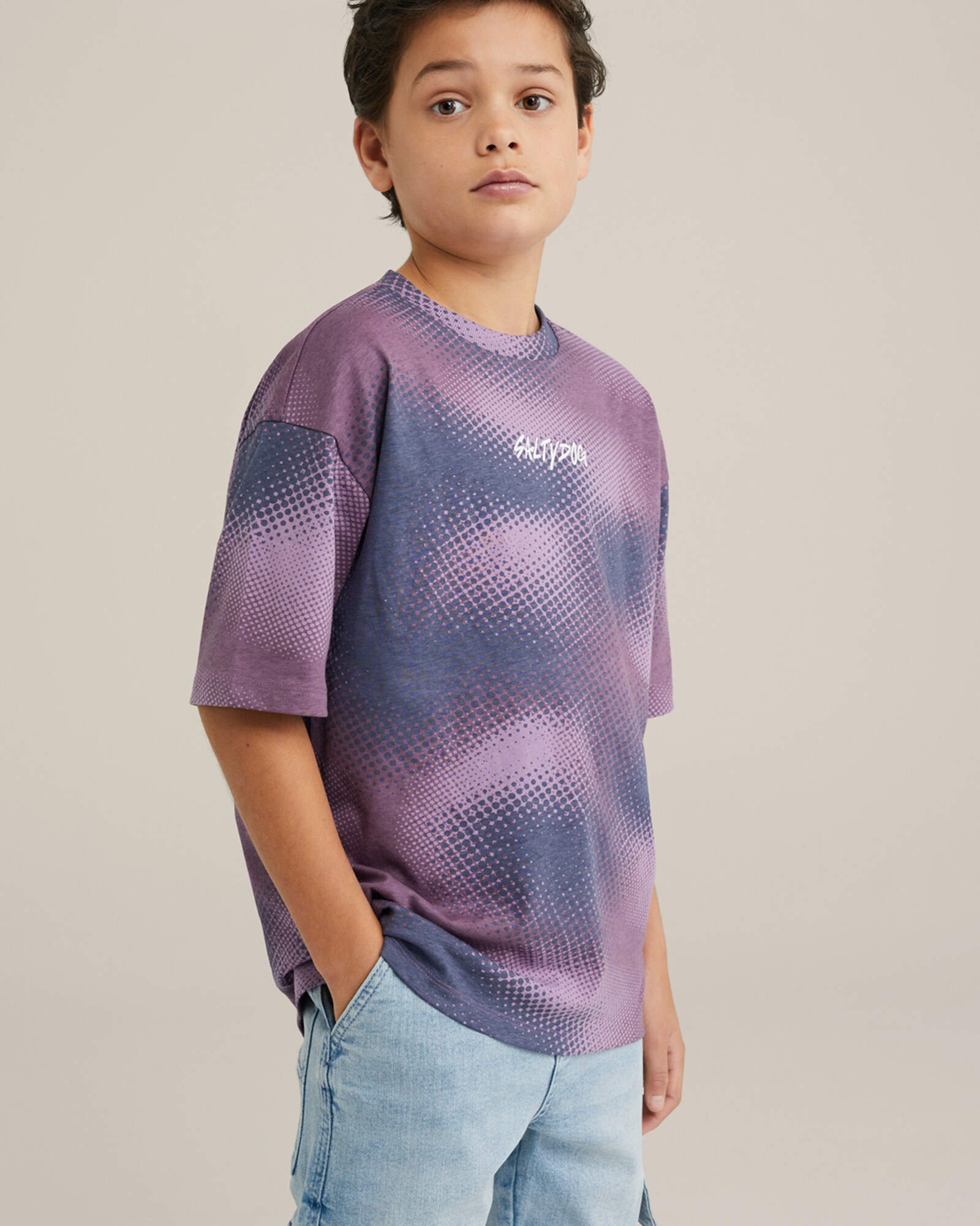 Thumbnail - T-Shirt