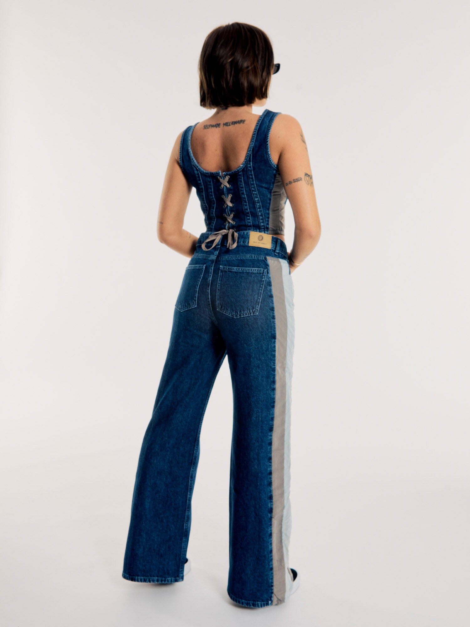 Thumbnail - Jeans