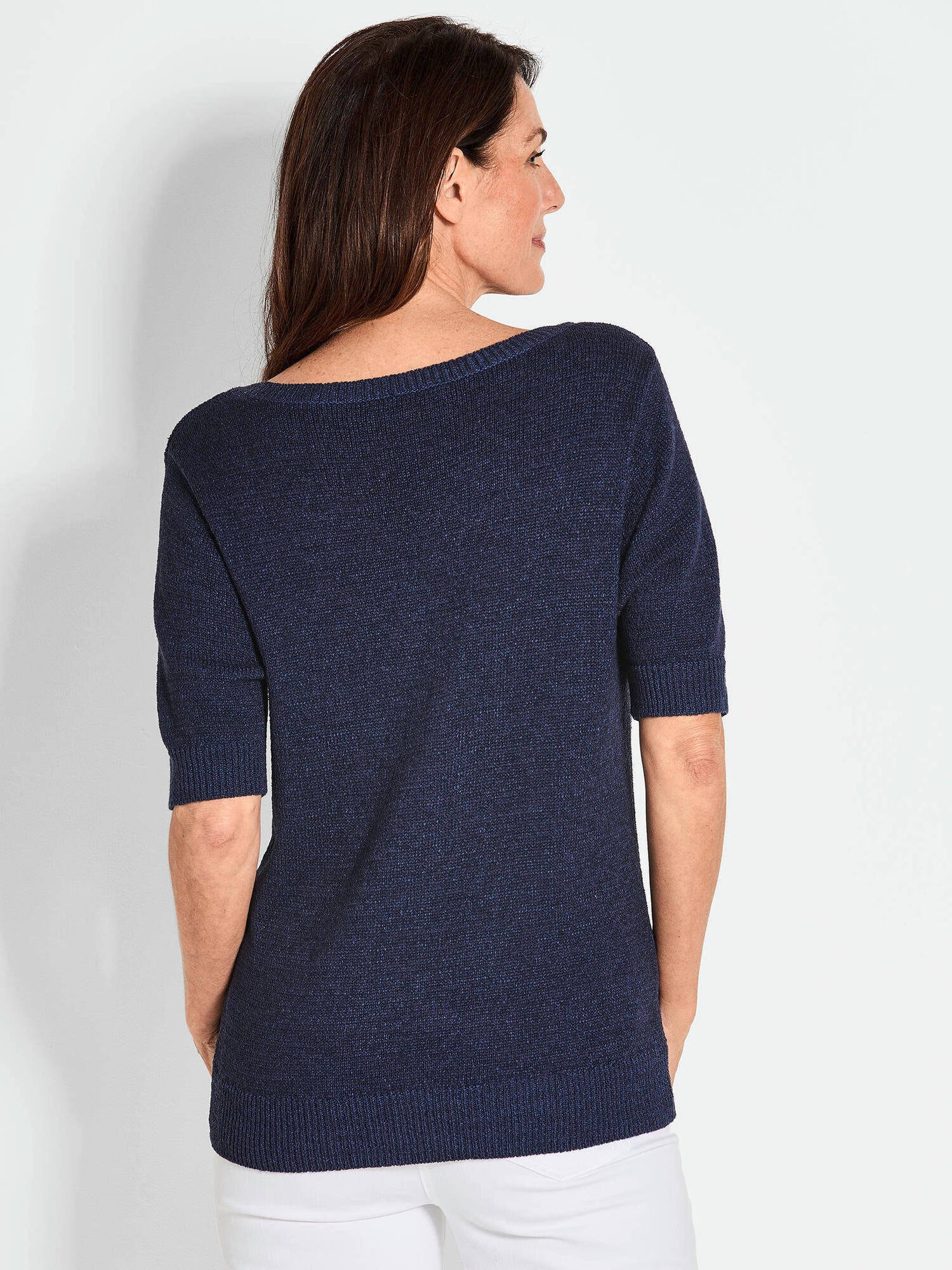Thumbnail - Pullover