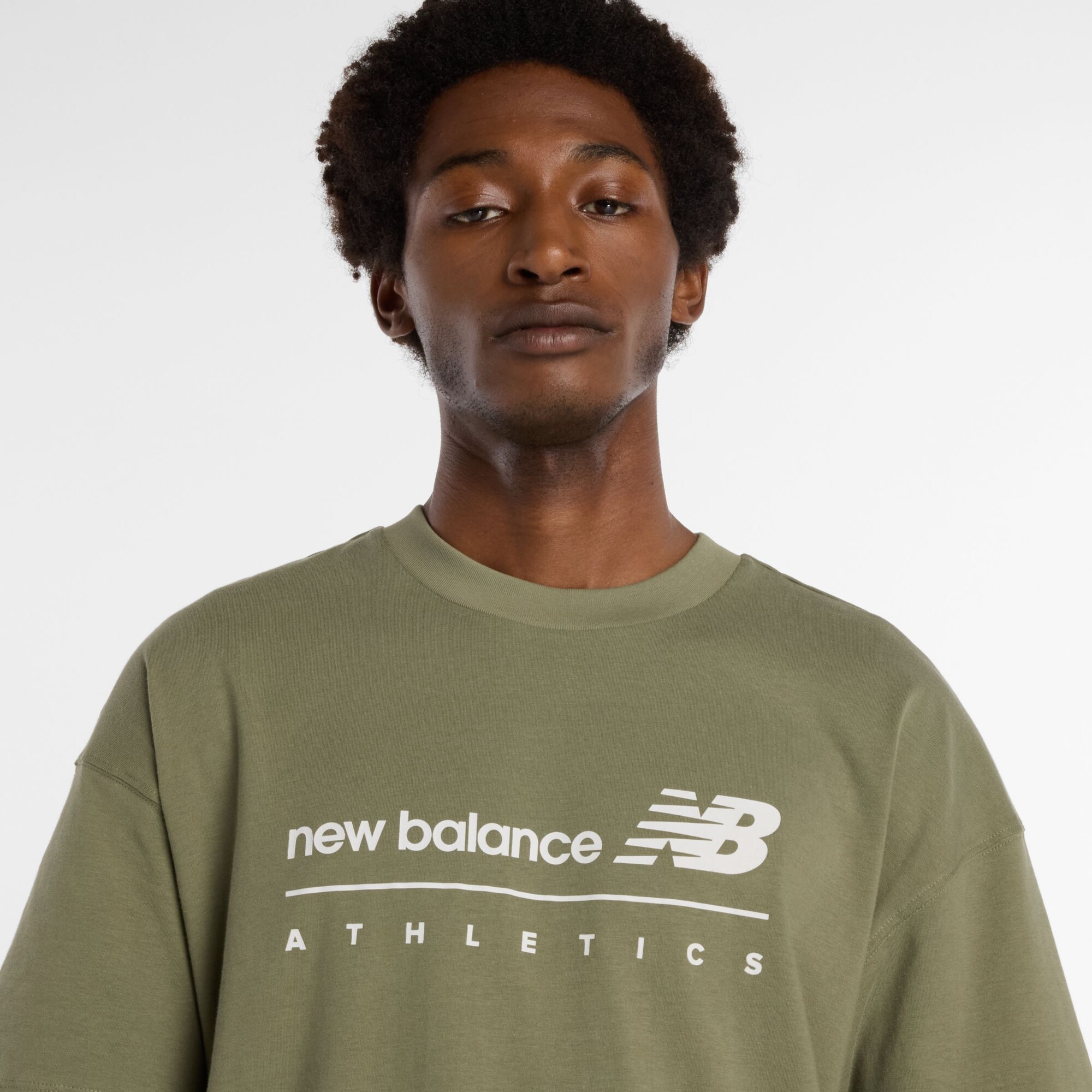 New balance Camiseta  oliva / blanco – imagen 4