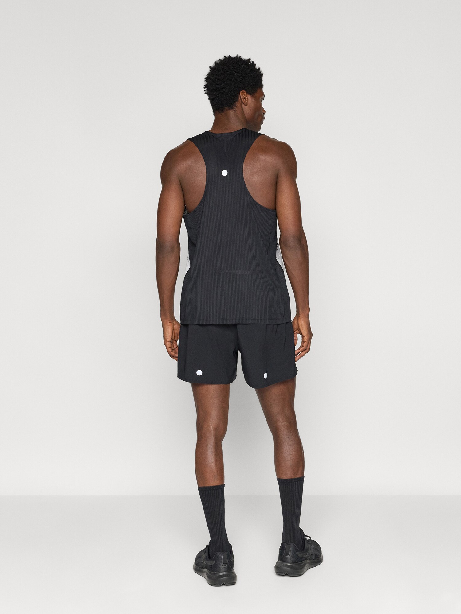 ASICS Pantalón deportivo 'Fujitrail' gris / negro / blanco – imagen 3