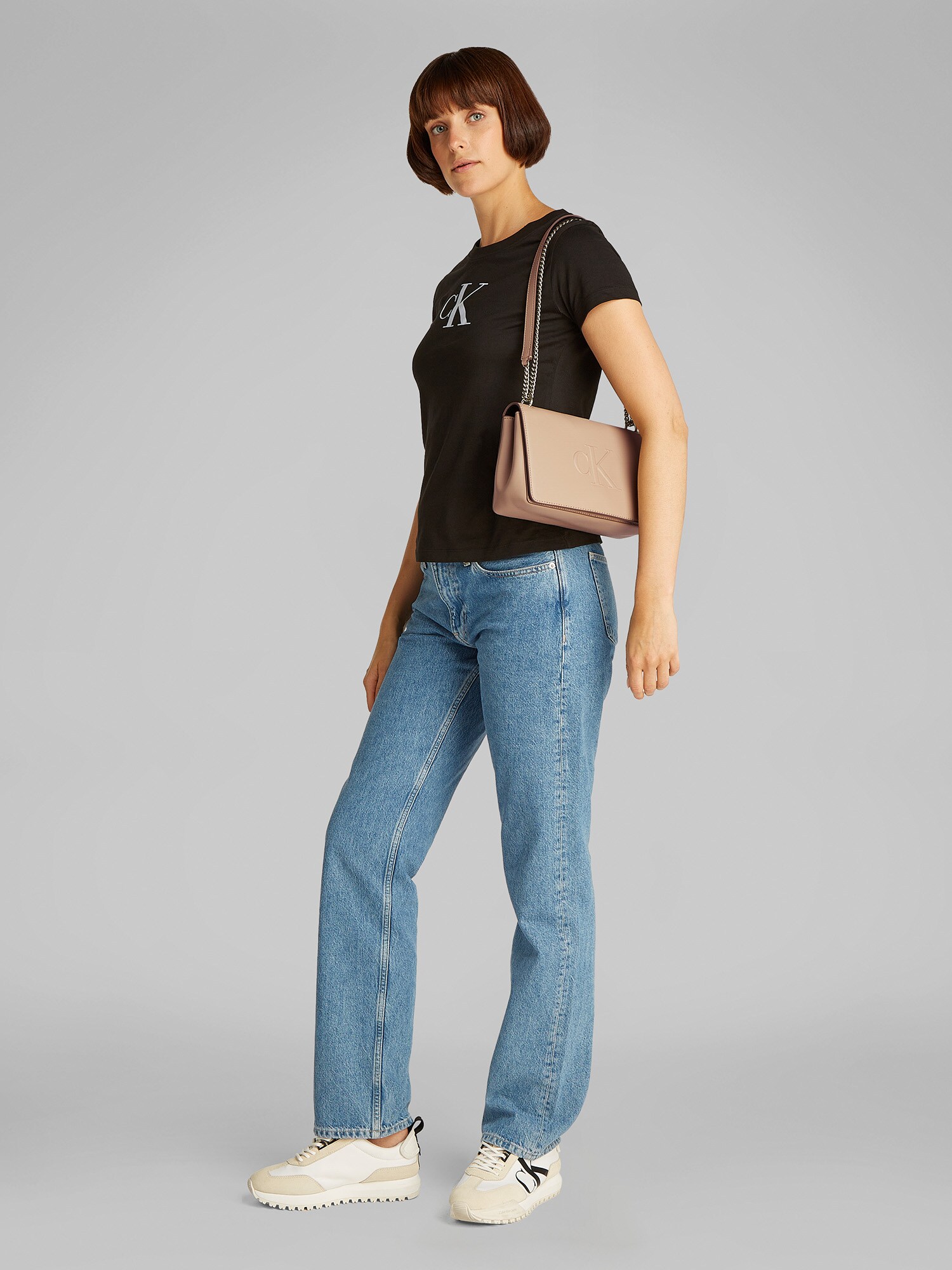 Calvin Klein Taška cez rameno sivobéžová (obrázok 5)