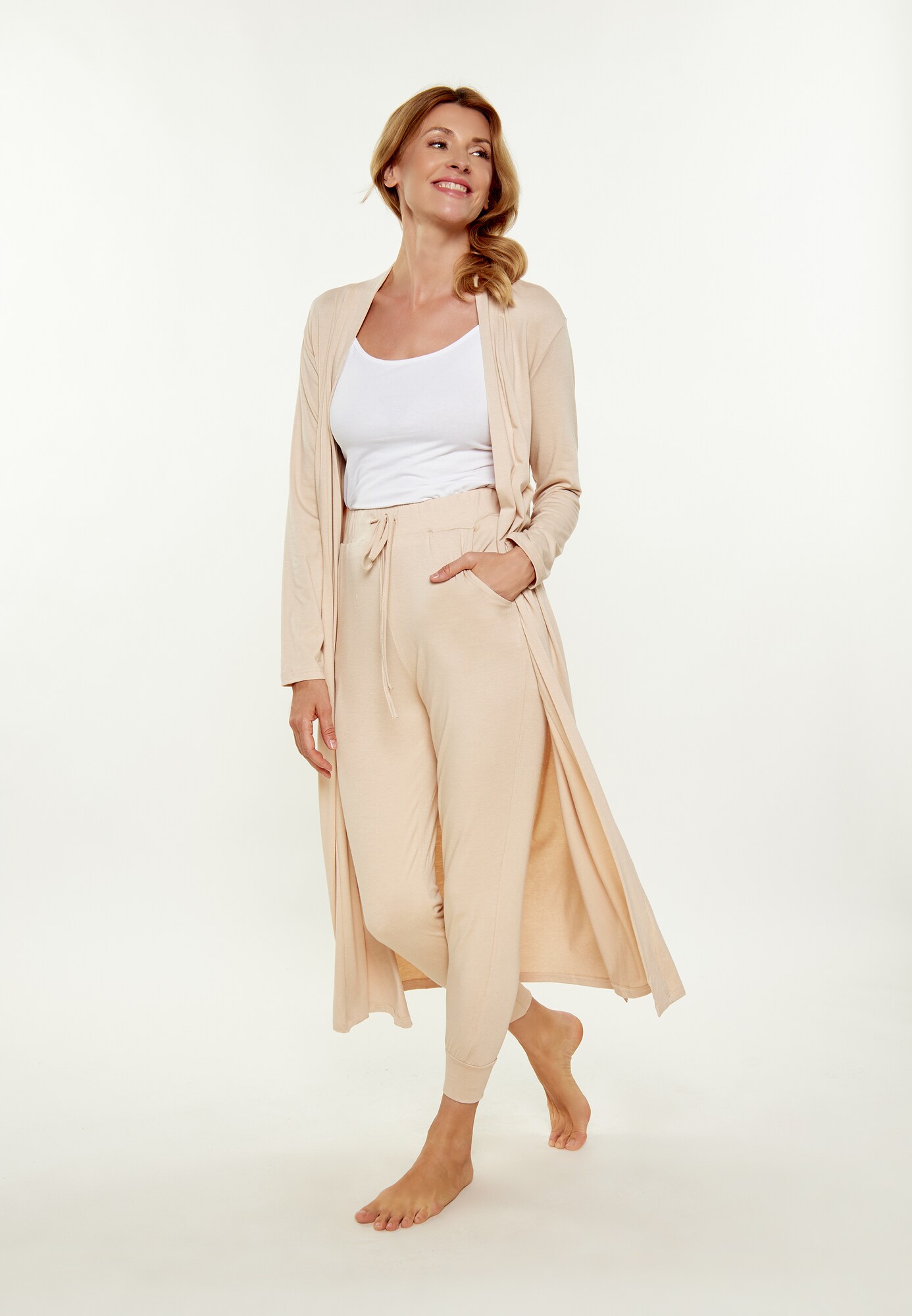 Thumbnail - Usha Sweathose Fashion Look