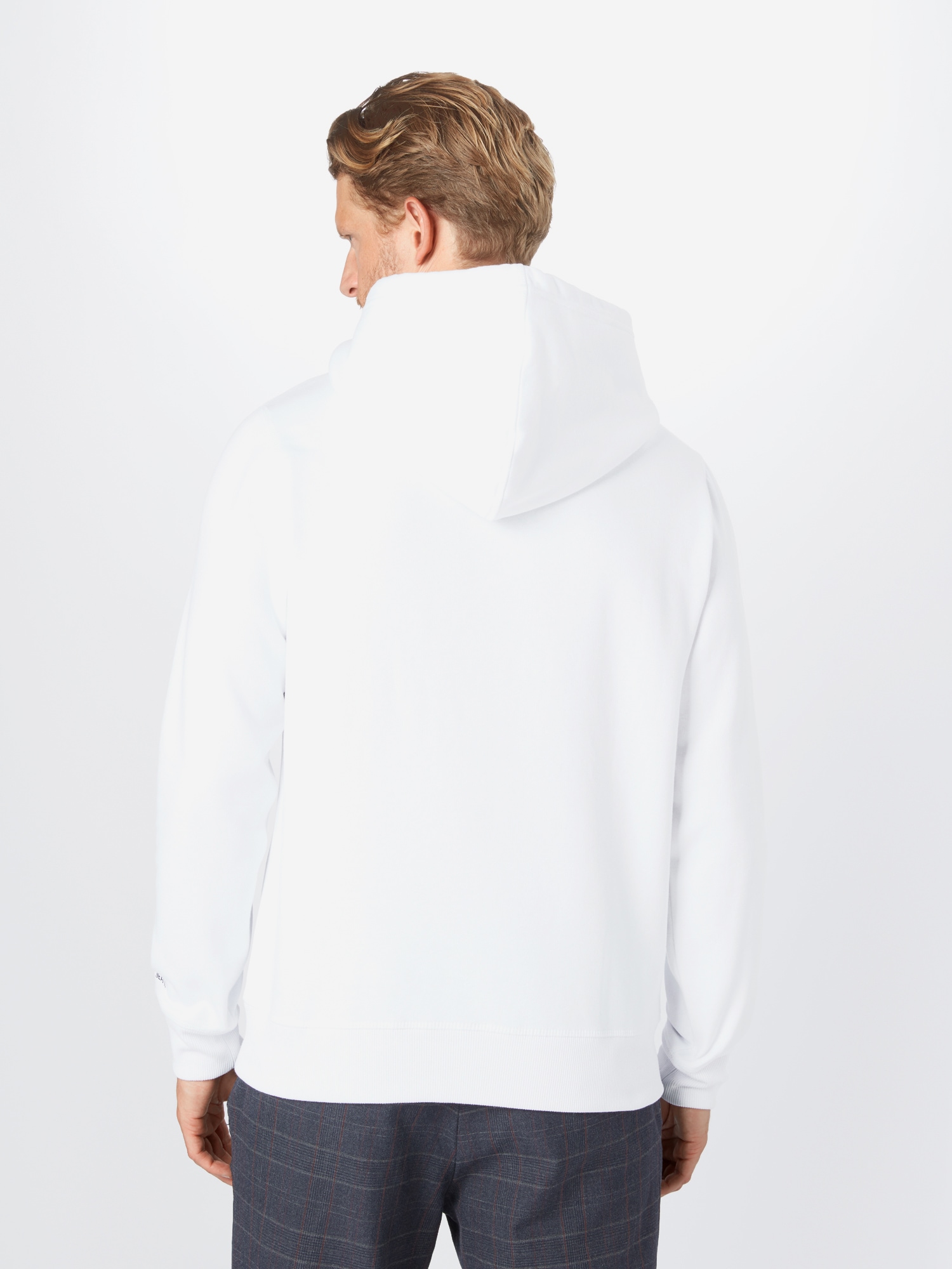 Calvin Klein Jeans Mikina 'Essential' čierna / biela (obrázok 3)