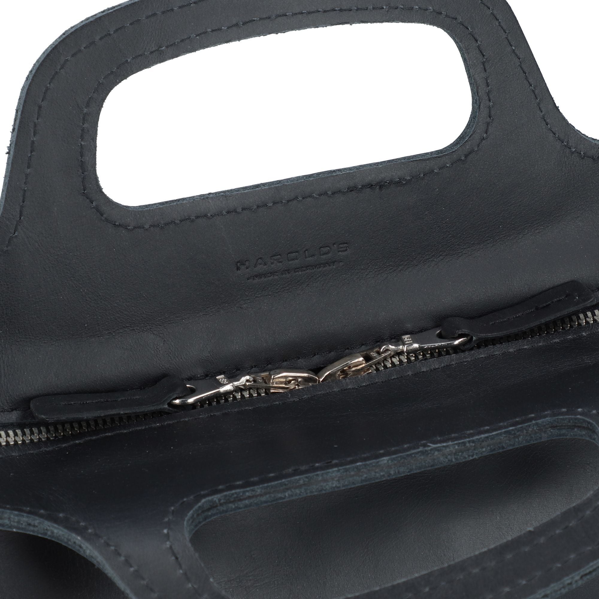 Thumbnail - Harolds Handtasche Bottle
