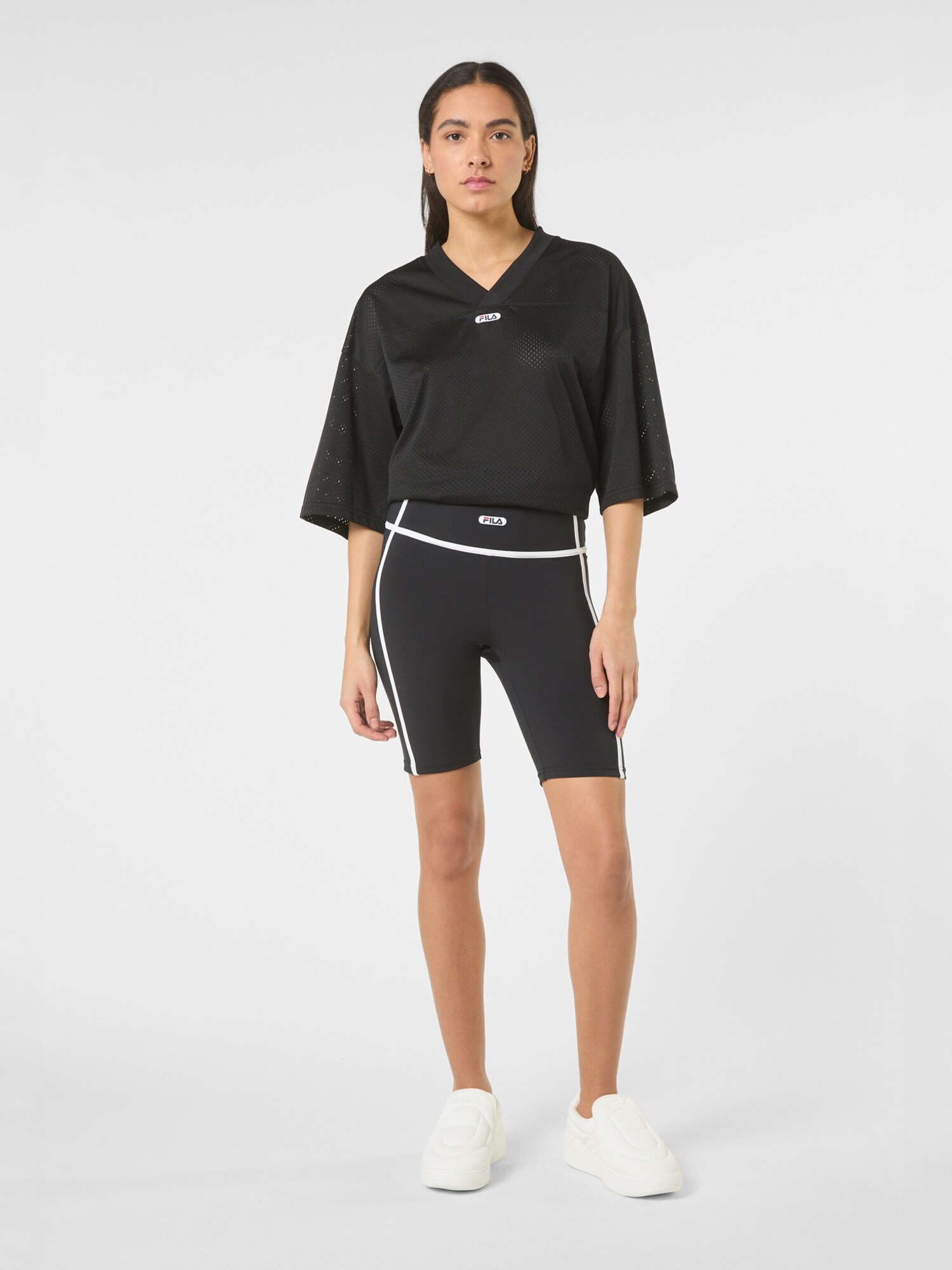 FILA Pantalón 'CONFINI slim contrast tape shorts'  negro – imagen 3