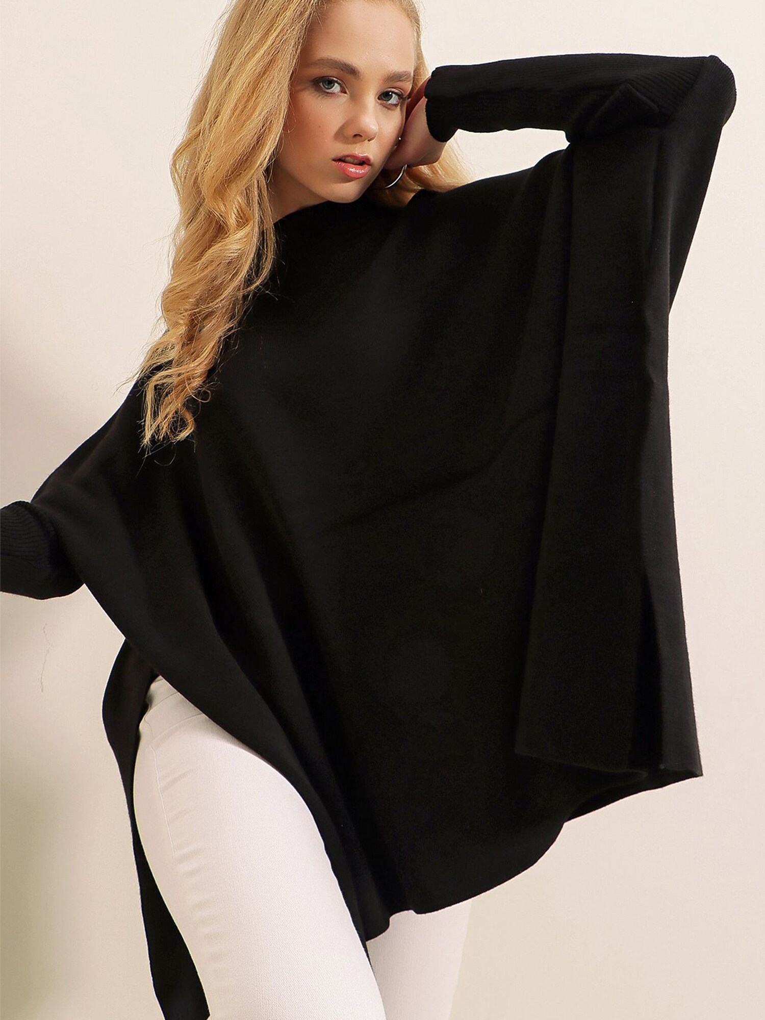 Thumbnail - Bigdart Pullover