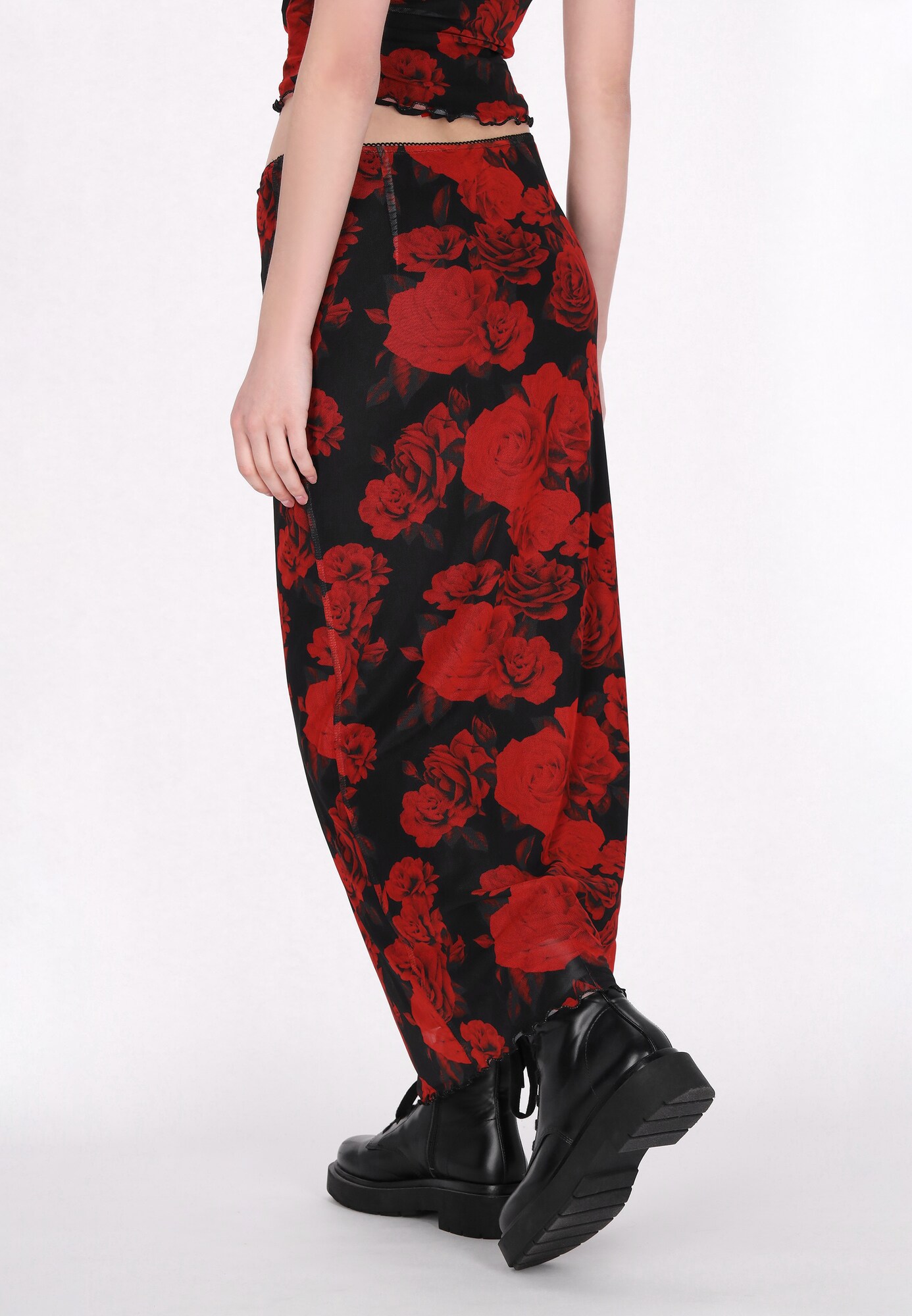 Thumbnail - myMo ROCKS Rock Fashion Look