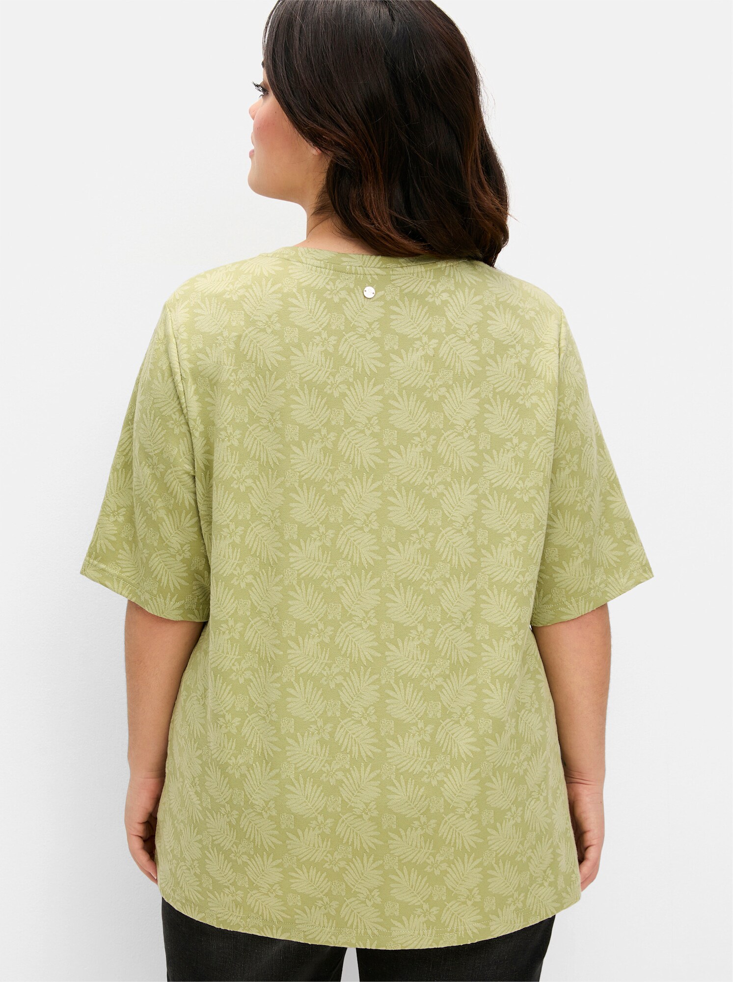 Thumbnail - SHEEGO Shirt