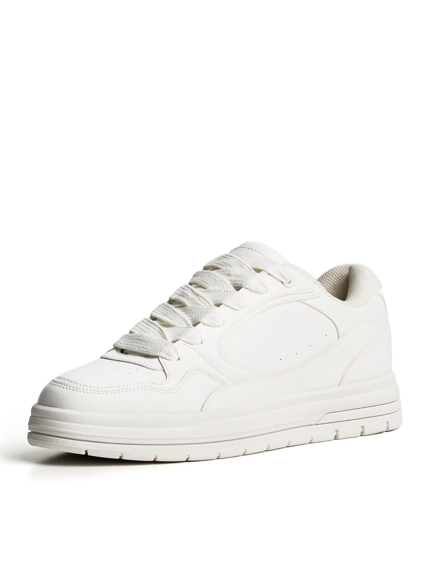 Bershka Sneaker low  alb