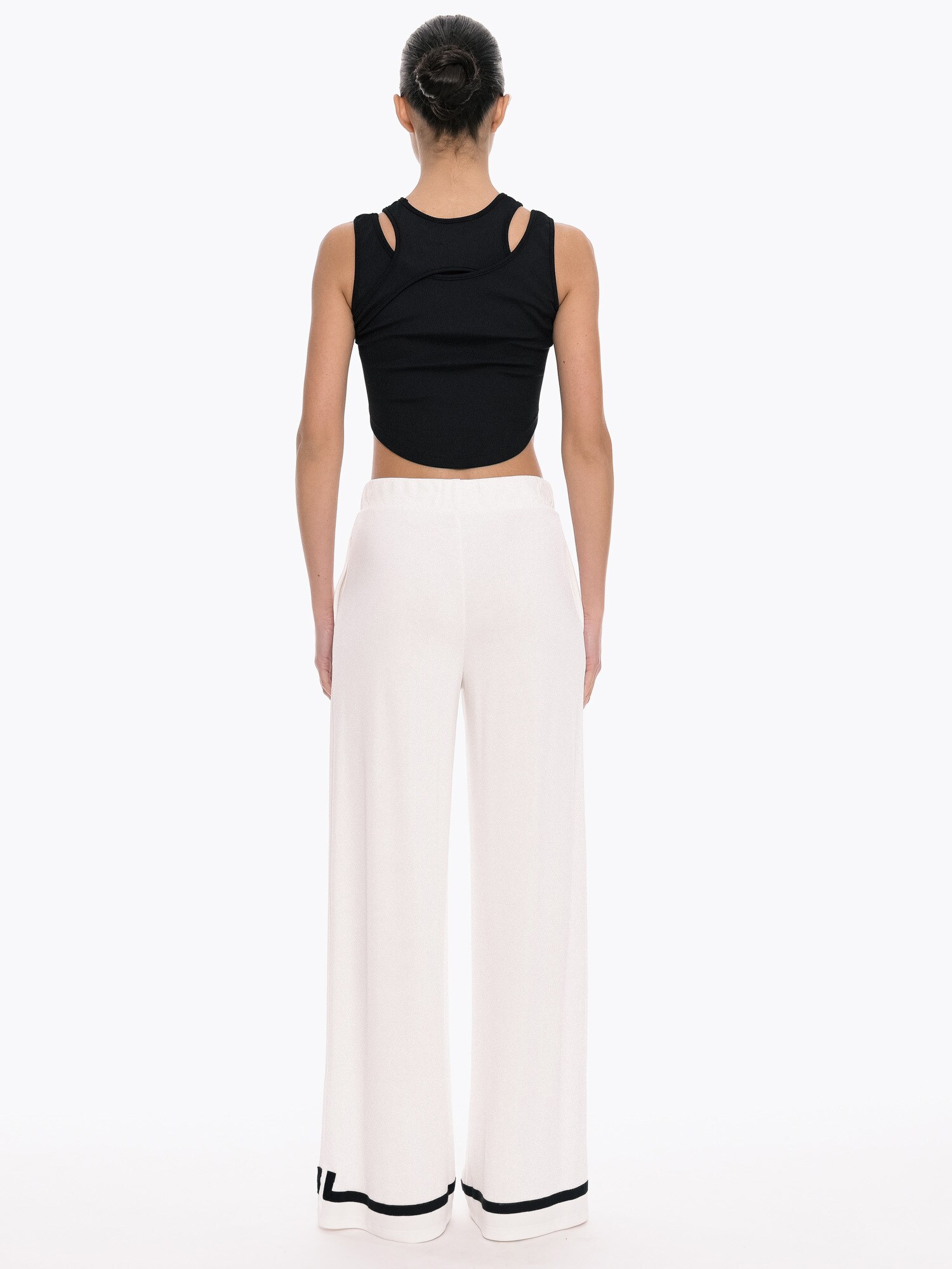 4TAILORS Pantaloni negru / alb