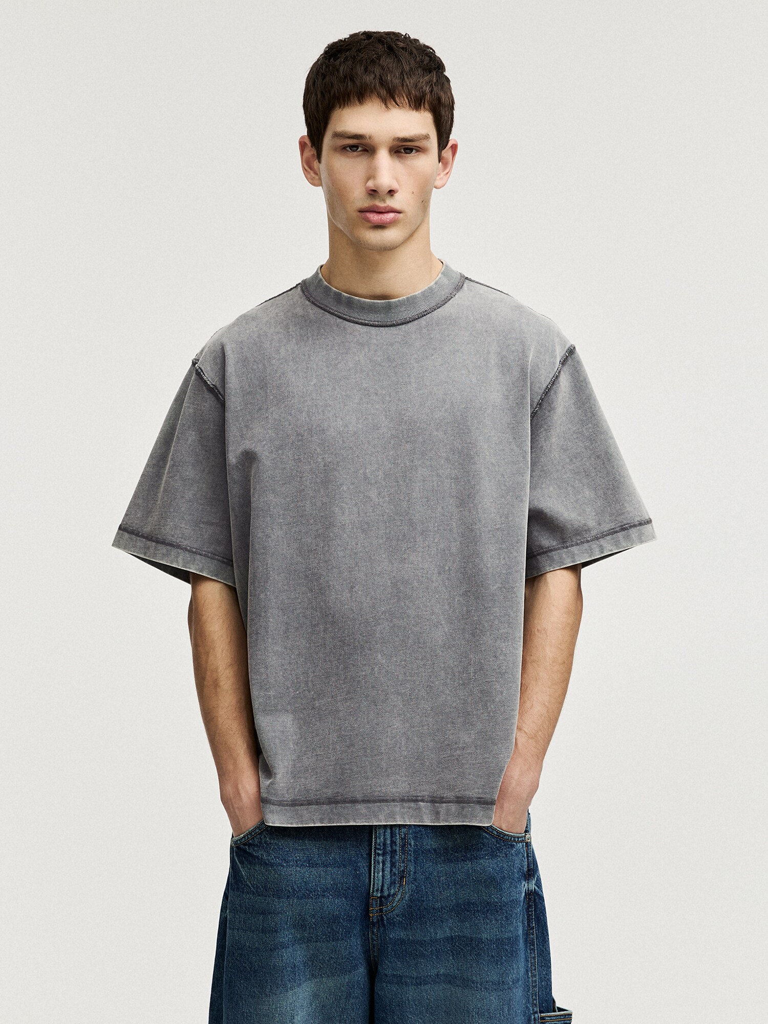 Pull&Bear Póló  szürke termék 2. képe