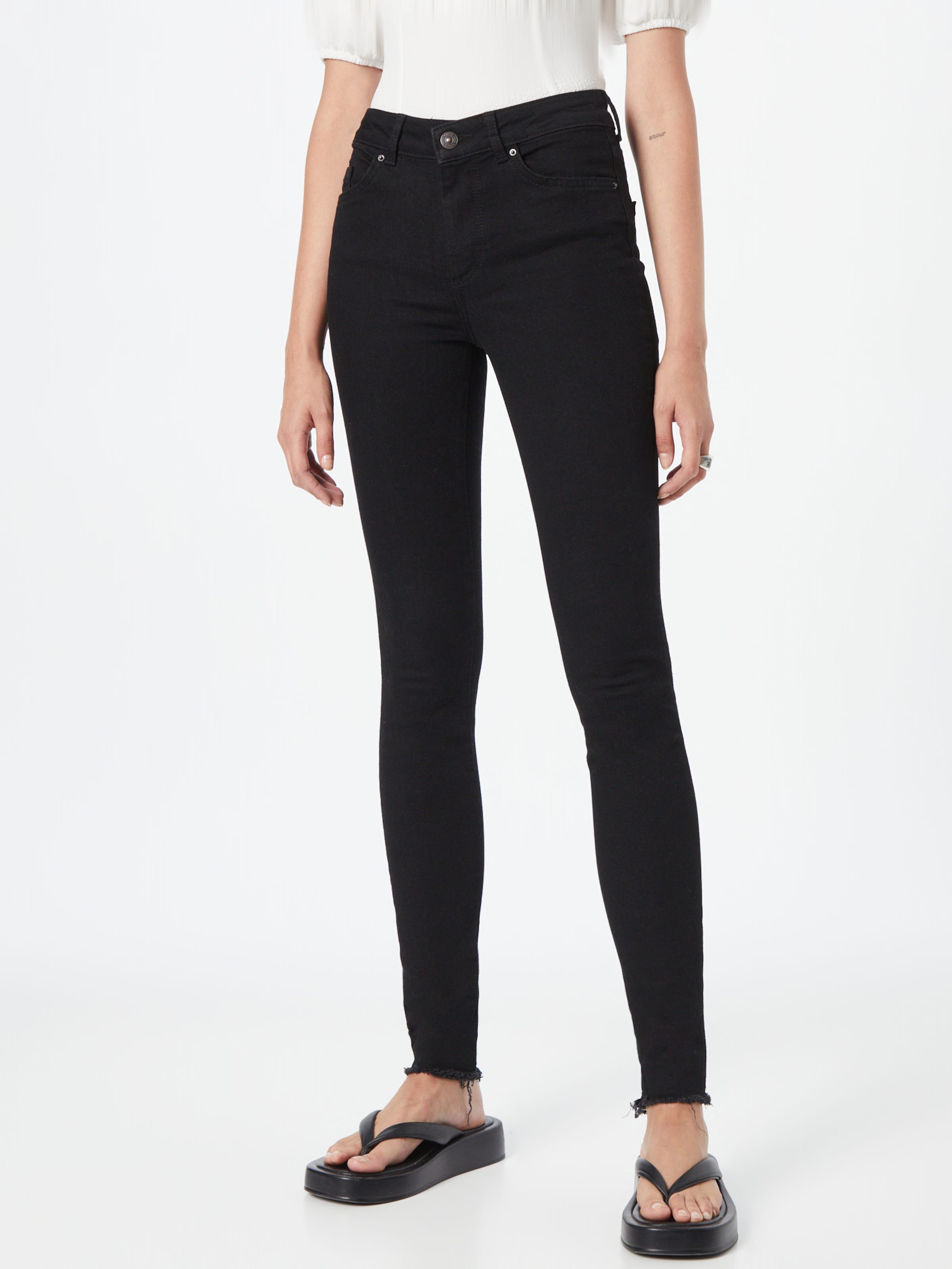 Pieces Jean 'delly' 25-26 Noir