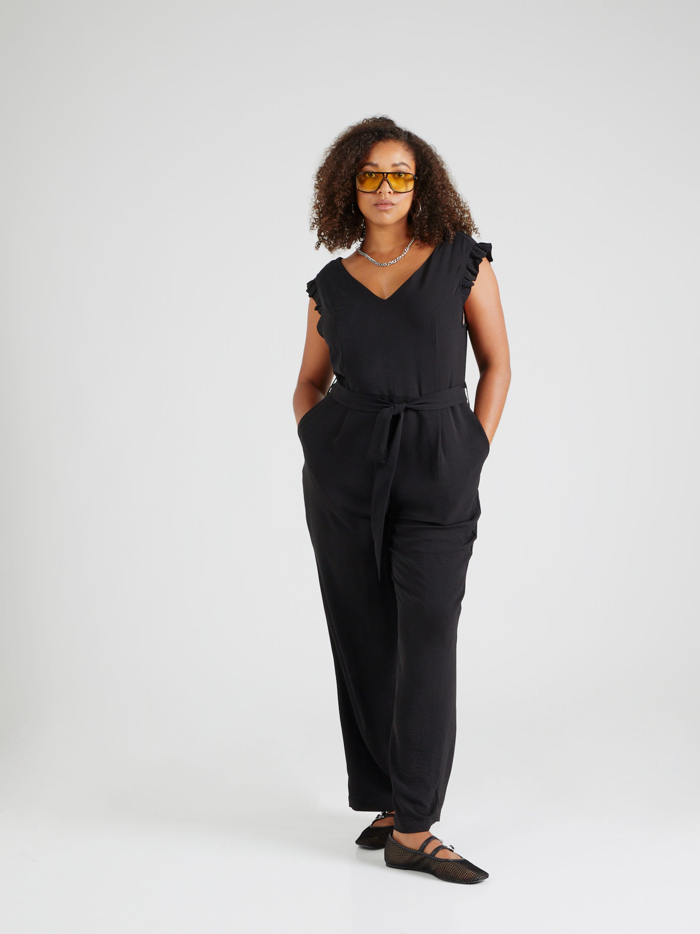 ABOUT YOU Curvy Macacões 'Ragna' homens schwarz 6xl