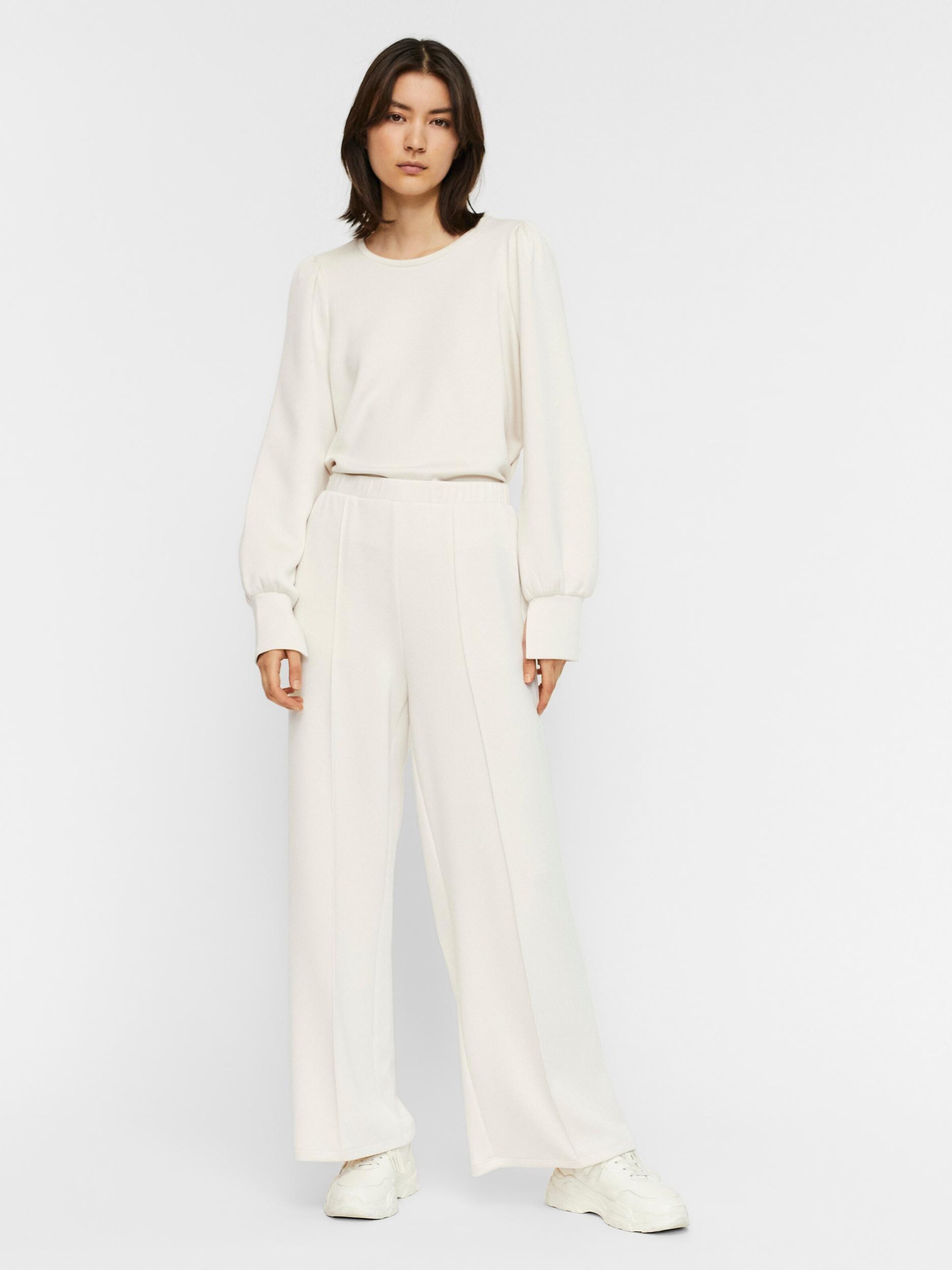 Vero Moda Pantalon 'silky' 40 Gris